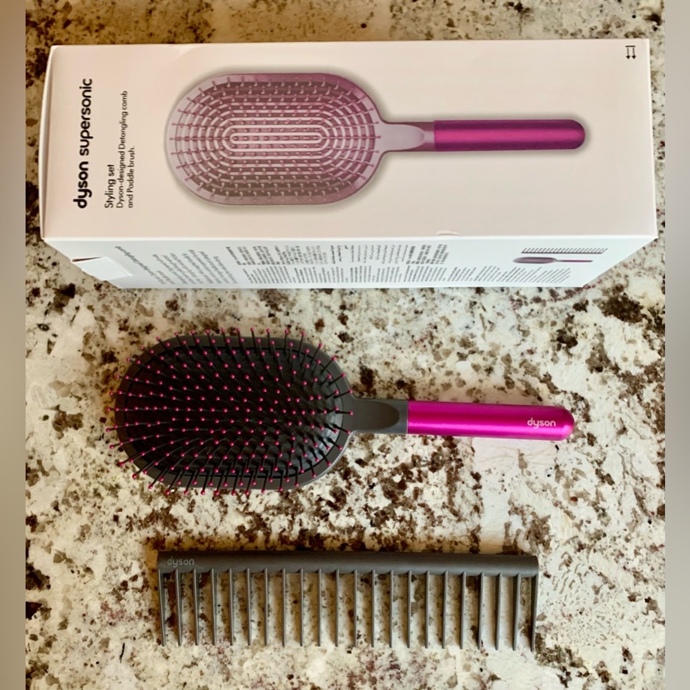 NEW! DYSON Supersonic Hair Brush and Comb Set - Fuchsia/Iron